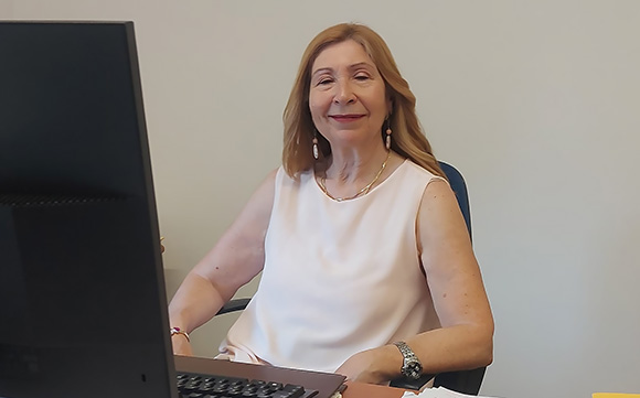 Elisabetta Miccinilli nel suo ufficio
